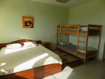 Семейный номер в  Хостел Гео